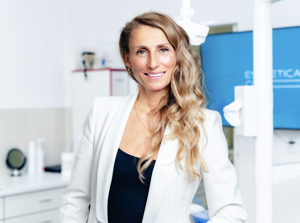 Chirurgia stomatologiczna - estetica clinic ewa swiniarska o nas
