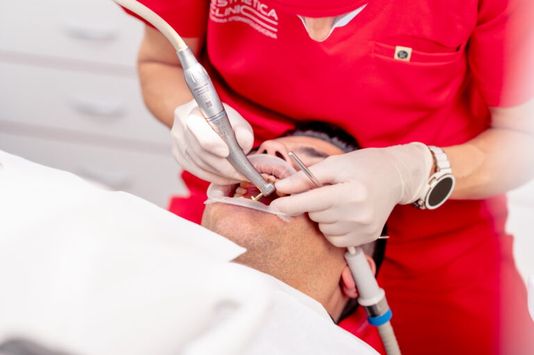 Stomatologia estetyczna – nowoczesne zabiegi Tomaszów Mazowiecki