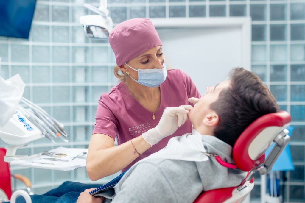 Endodoncja - 2025.05.15 estetica clinic rawa mazowiecka